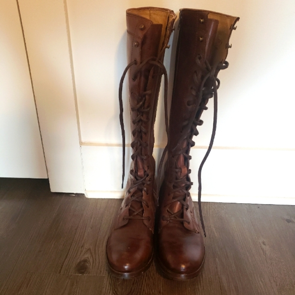 Frye Melissa Lace Up Boots Size 9